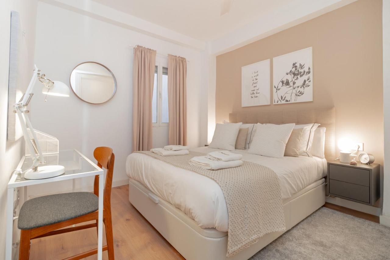 C24 Fantastic 4 Bedroom With Terrace Малага Екстер'єр фото